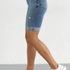 Женские джинсовые шорты с подкатом  LX-10458240