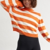 В'язаний джемпер oversize в смужку  LX-10475034