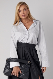 Смугаста жіноча сорочка oversize Смугаста жіноча сорочка oversize