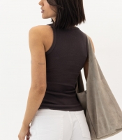 Майка в рубчик на ґудзиках