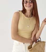 Трикотажна майка з драпіруванням