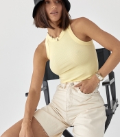 Майка приталена в рубчик