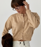 Теплий в'язаний короткий кардиган