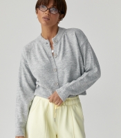 Теплий в'язаний короткий кардиган