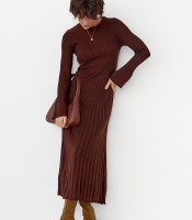 Однотонна сукня максі в рубчик