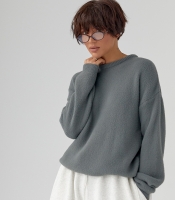Светр з альпаки у вільному фасоні