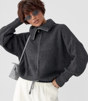 Укорочений кардиган на блискавці з довгим коміром