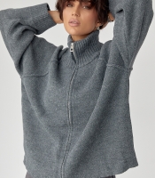 В'язаний кардиган на блискавці вільного фасону