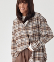 Сорочка в клітинку з подовженою спинкою