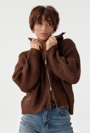 Кардиган на блискавці з крупної в'язки