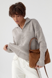 В'язаний кардиган на блискавці з високим коміром