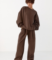 Теплий однотонний костюм зі світшотом та штанами зі складками