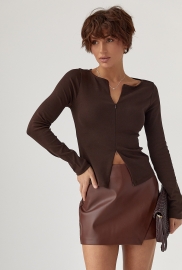 Приталений лонг на блискавці