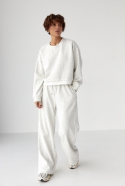 Теплий спортивний костюм з контрастним нижнім шаром Теплий спортивний костюм з контрастним нижнім шаром