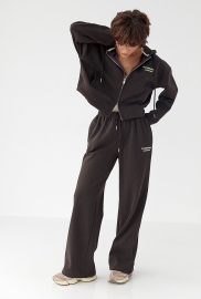 Утеплений спортивний костюм із худі та прямими штанами Утеплений спортивний костюм із худі та прямими штанами