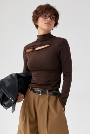 Трикотажний однотонний лонг із переплетом Трикотажний однотонний лонг із переплетом