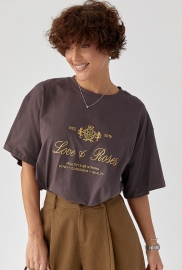 Футболка вільного фасону з вишитими написами Футболка вільного фасону з вишитими написами