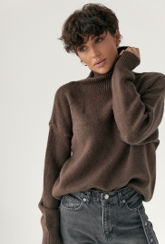 В'язаний теплий базовий гольф