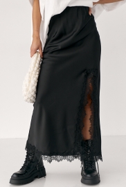 Сатинова довга спідниця з розрізом Сатинова довга спідниця з розрізом