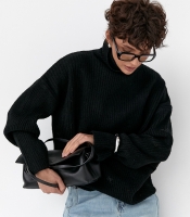 Тепла в'язана туніка в рубчик