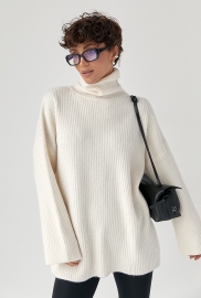 Тепла в'язана туніка в рубчик Тепла в'язана туніка в рубчик