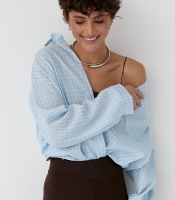 Класична сорочка в дрібну клітинку