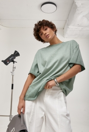 Футболка вільного фасону з ефектом тай-дай