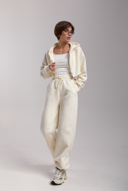 Спортивний костюм з коротким худі та прямими штанами Спортивний костюм з коротким худі та прямими штанами