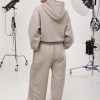 Спортивний костюм із худі та прямими штанами зі швами навиворіт LX-10726910 Спортивний костюм із худі та прямими штанами зі швами навиворіт LX-10726910