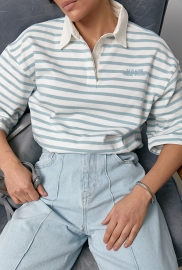 Футболка-поло у смужку