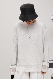 Вільний лонгслів з рюшами