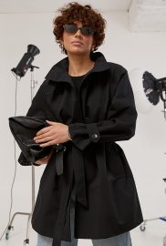 Жіночий тренч з поясом