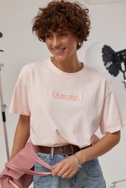 Вільна однотонна футболка з вишитим написом Amour