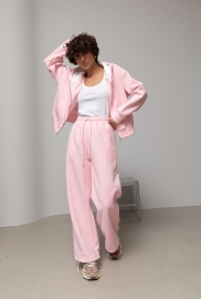 Спортивний костюм із прямими штанами та худі з білим капюшоном Спортивний костюм із прямими штанами та худі з білим капюшоном