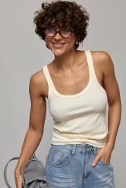 Однотонна трикотажна майка в рубчик Однотонна трикотажна майка в рубчик