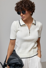 В'язане поло в рубчик із контрастною окантовкою В'язане поло в рубчик із контрастною окантовкою