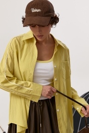 Класична сорочка з контрастними вставками в комплекті з майкою