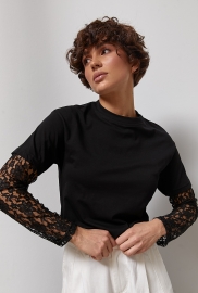 Однотонний вільний лонг з мереживними рукавами