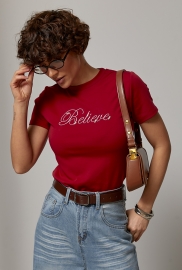 Жіноча футболка з вишитим написом і перлами