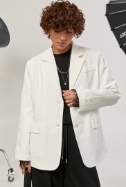 Класичний прямий однотонний піджак