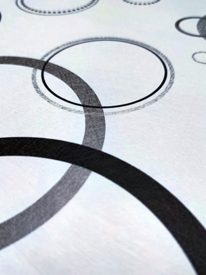 Самоклеюча плівка 0,45х10м х 0,07мм Срібні круги