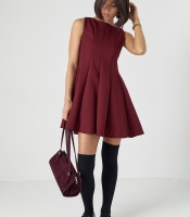 Жіноча коротка коктейльна сукня без рукавів