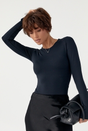 Еластичне однотонне боді