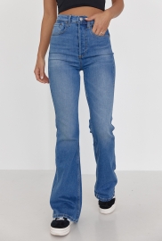 Жіночі джинси кльош з круглою кокеткою ззаду