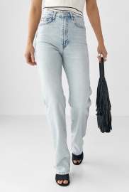 Прямі джинси з високою талією