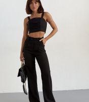 Жіночий бавовняний костюм із брюками та топом