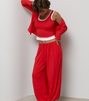 Костюм із кардигана, майки та штанів