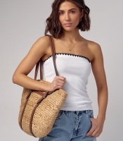 Жіночий топ без бретелів з асиметричним низом