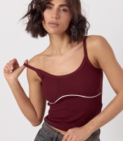 Майка в рубчик з контрастною вставкою під грудьми