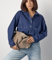 Джинсова сорочка з кишенями на металевих ґудзиках